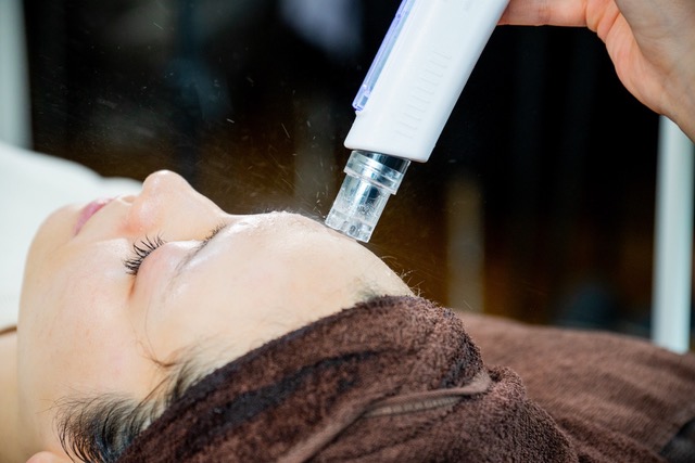 経絡オイルセラピー又は経筋リリース施術